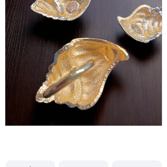 VTG. KJL KENNETH J LANE/AVON SHELL/CONCH EARRINGS,SCARF SLIDE SET W/RHINESTONES - Picture 4 of 9